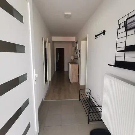 Apartament Mejdan *