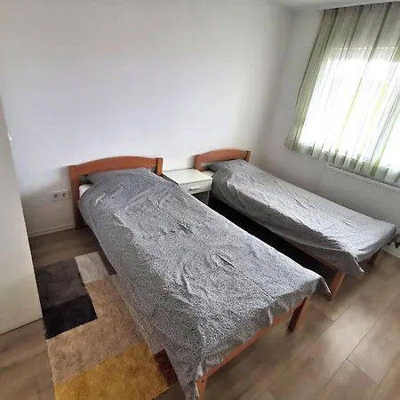 Mejdan Apartment